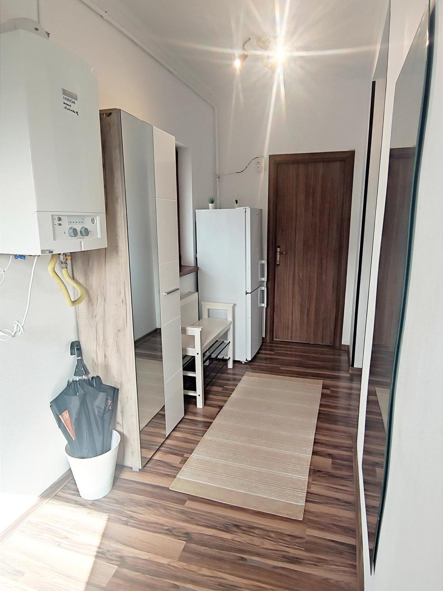 Charming Apartment In Villa Iasi Eksteriør bilde